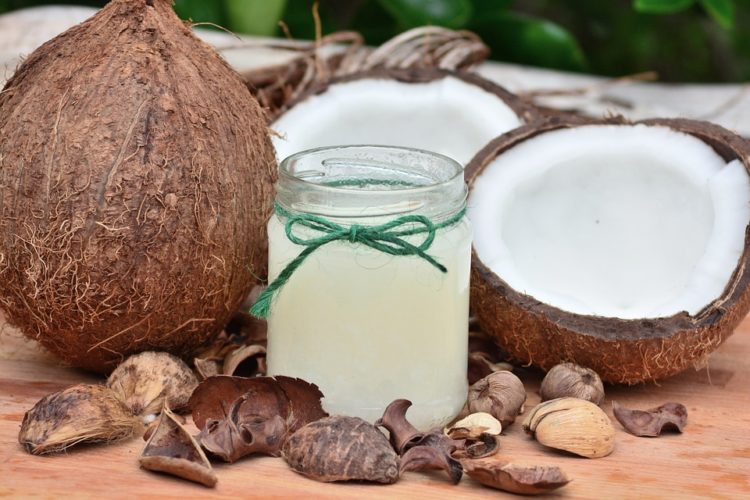 Coconut oil for underarms