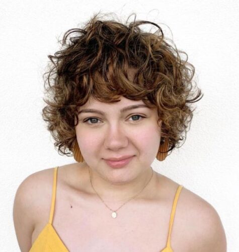 Short Hairstyles for round faces and thin hair