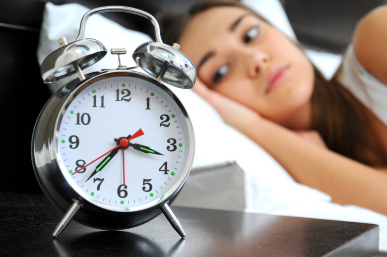 5 Insomnia Natural Home Remedies: Oils, Herbs Exercise & More