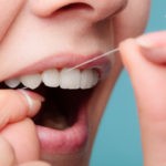 Does Flossing really help in removing Plaque?
