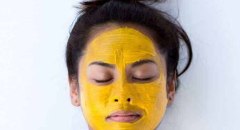 11 (DIY) Homemade Turmeric Face Pack For All Skin Type