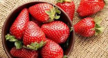 17 Benefits of Strawberry- Health, Hair and Skin