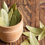 burn bay leaf benefits
