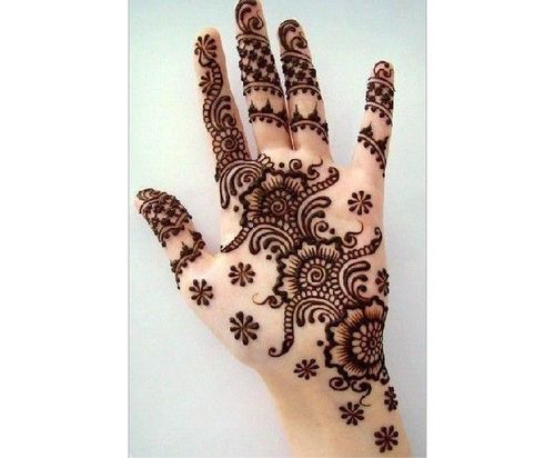 simple mehendi design for front hand