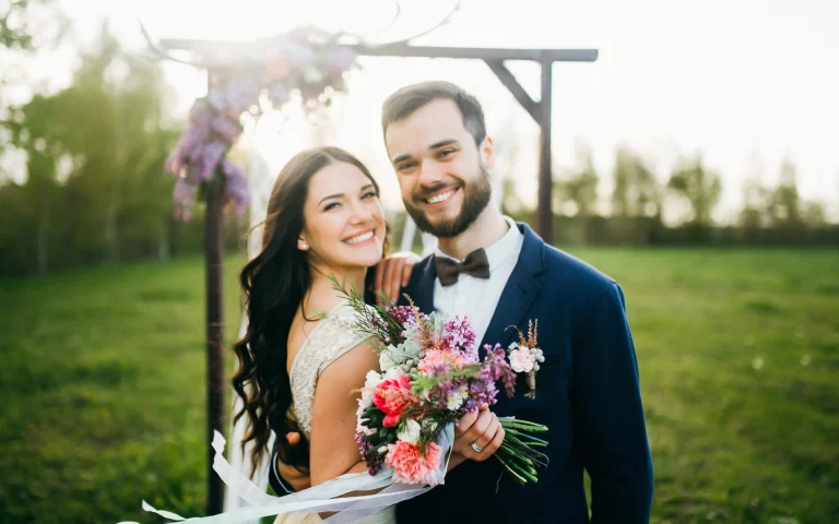 Tips To Create Trendy Wedding Video Invitation
