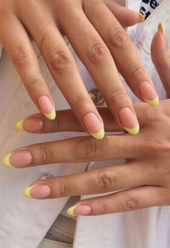 yellow nail designs short