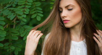 Hair Care in Monsoon- Say Goodbye to Dull Hair This Rainy Season