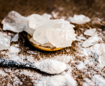 benefits of alum for skin