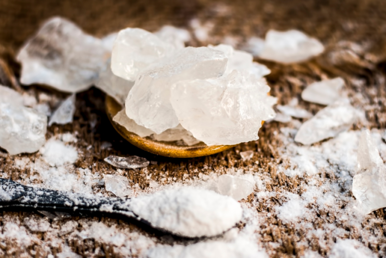 benefits of alum for skin