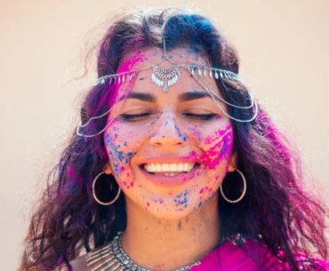 holi-skincare-tips