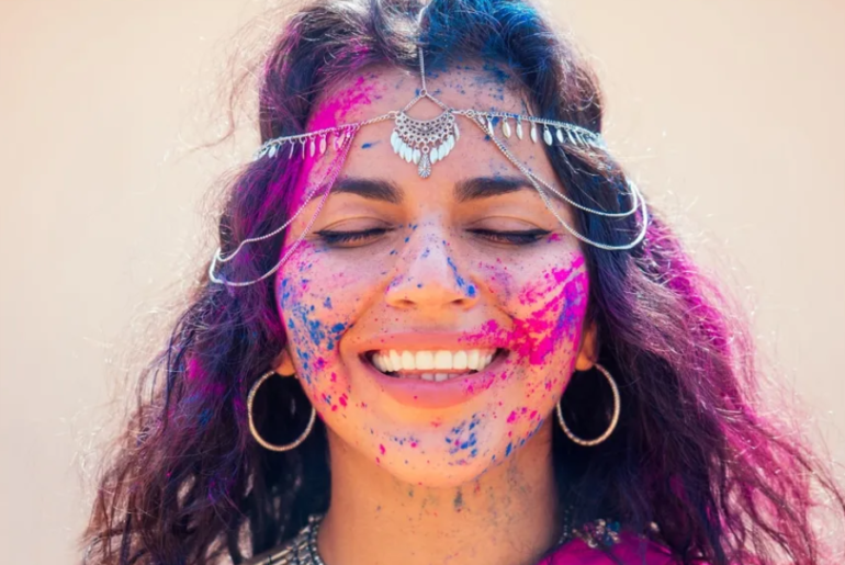 holi-skincare-tips