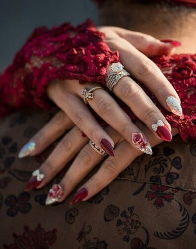 Bridal nail art